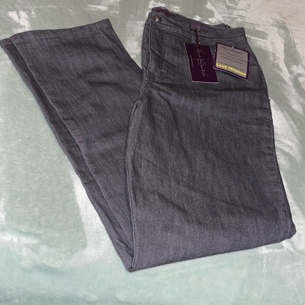 Gloria Vanderbilt Gray Jeans